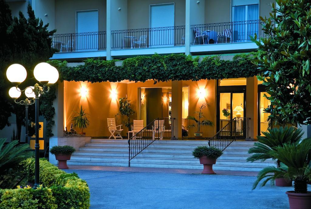 Hotel Terme Alexander Ischia Eksteriør billede