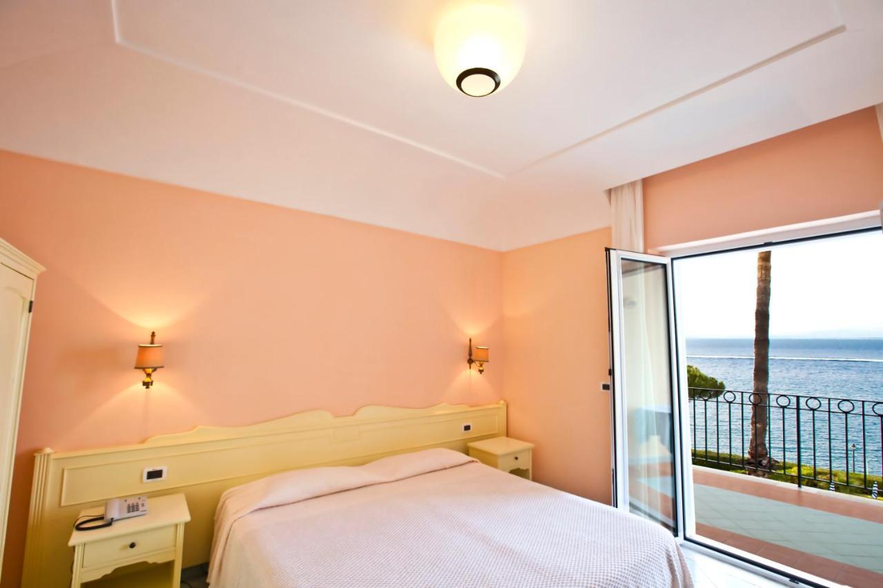 Hotel Terme Alexander Ischia Eksteriør billede